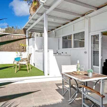 Amanecer Apartment *